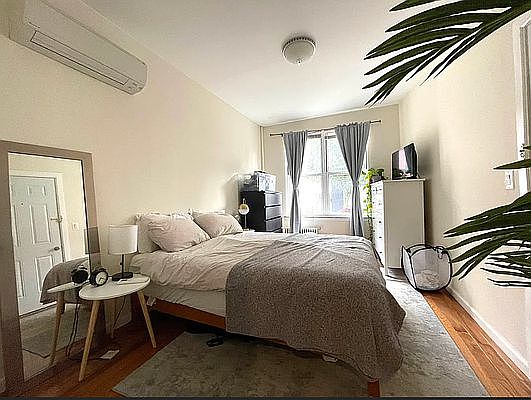 1st image of 71 Guernsey St #1R