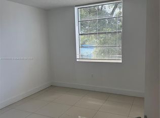 9460 Fontainebleau Blvd APT 331, Miami, FL 33172