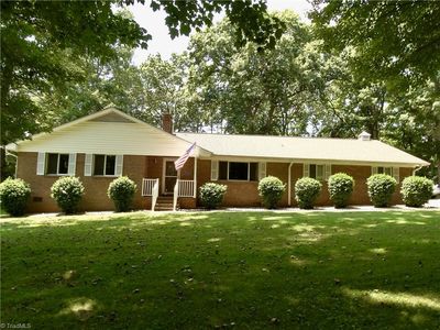 5044 Sitka Rd, Walkertown, NC, 27051