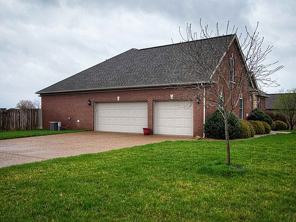 2nd image of 2834 Hannah Ct