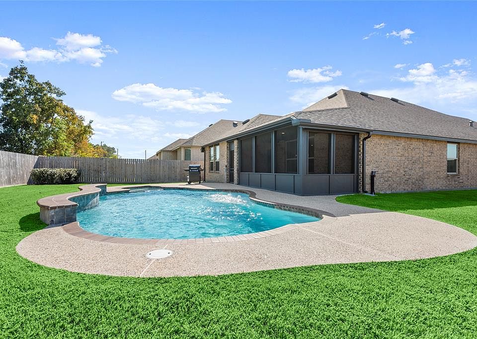 1st image of 20830 Bradley Gardens Dr