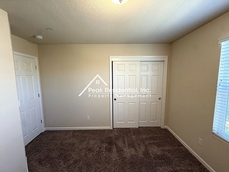 8215 Winterhead Ln — Photo 16