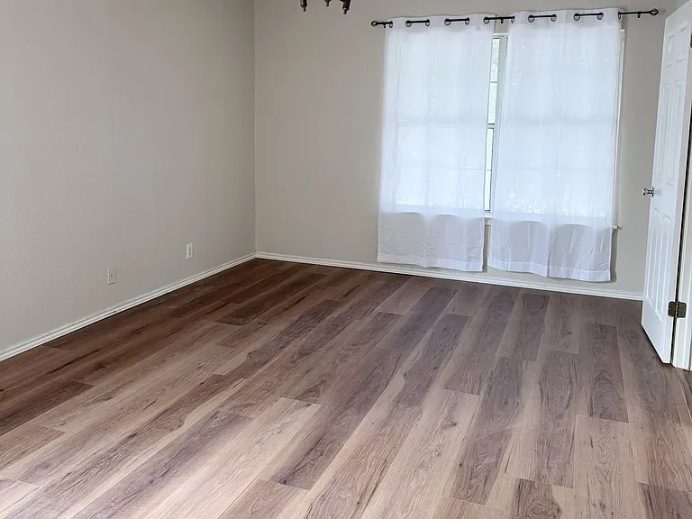 16 Pembroke Ct — Photo 15