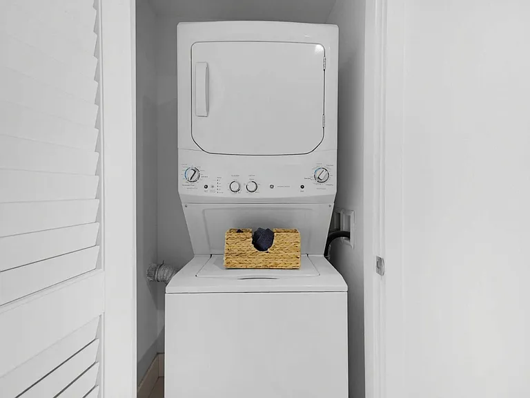 Washer/Dryer