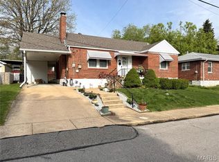 9319 Brenda Ave, Saint Louis, MO 63123