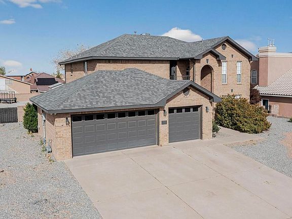 4th image of 1780 Black River Dr NE