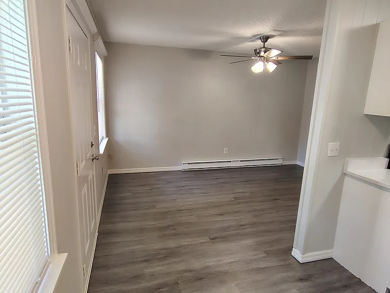 1002 W Hughes St #1 — Photo 10