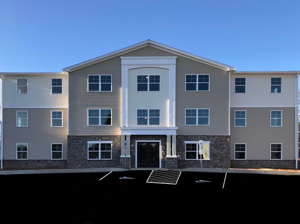 615A Geneva Dr #22