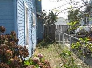 3722 W 64th St, Inglewood, CA 90302