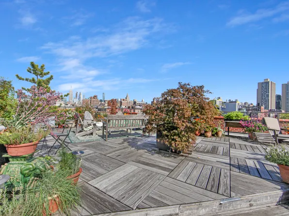 185 West Houston Street 6K image 7 of 8