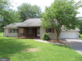 61 Low Dutch Rd, Gettysburg, PA 17325