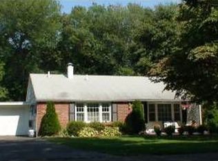 248 Harvester Rd, Fairfield, CT 06825