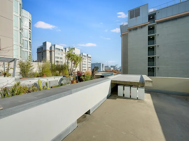 855 Folsom St #535 — Photo 11