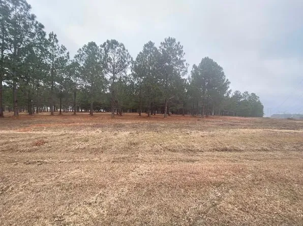 9 Piddle Rd, Tifton, GA 31793