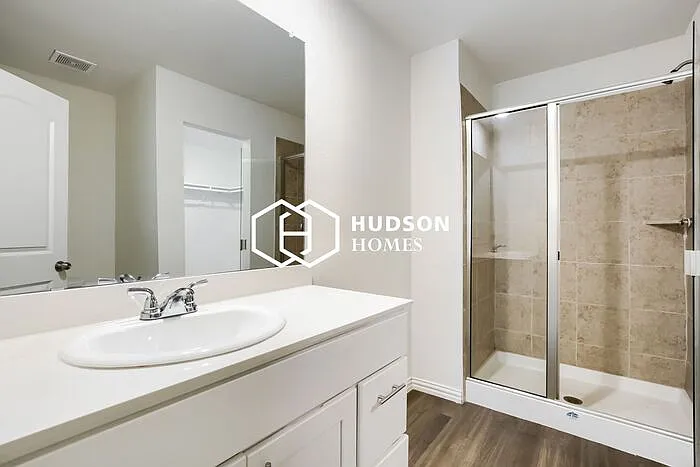 2904 Emma Ln — Photo 11