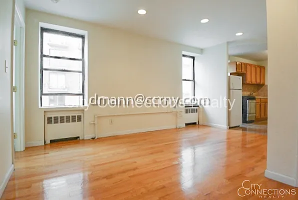 Rented by City Connections Realty | media 23