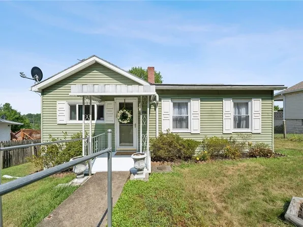 133 High St N, Lemont Furnace, PA 15456