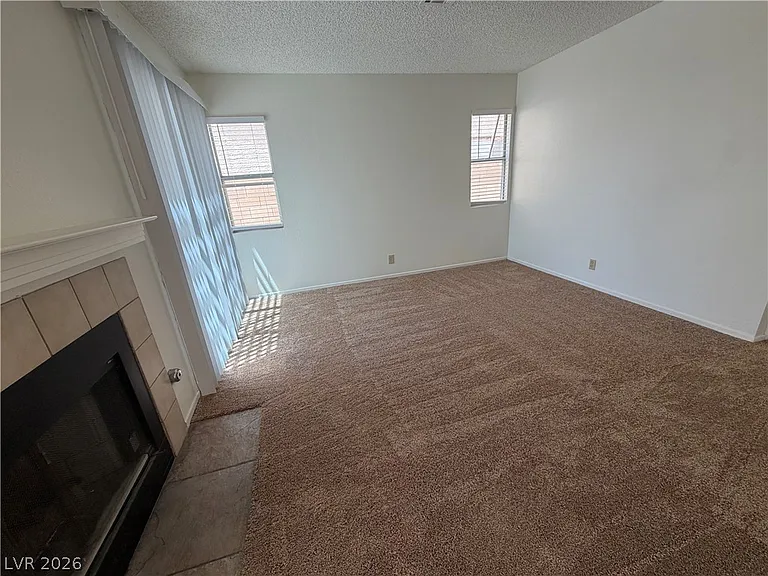 9509 Swan Bay Dr — Photo 18