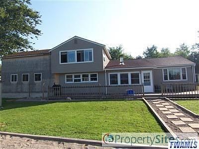 1st image of 1704 Indian Lake Dr