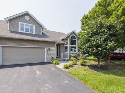8216 Norman Creek Trl, Bloomington, MN, 55437