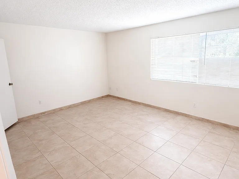 4455 Quince St #B — Photo 23