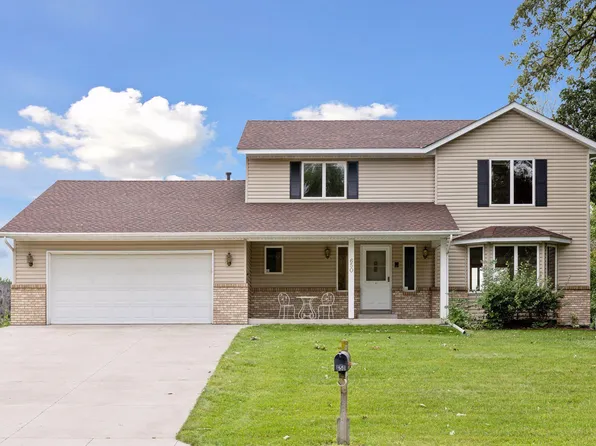650 Greenhaven Pl, Vadnais Heights, MN 55127