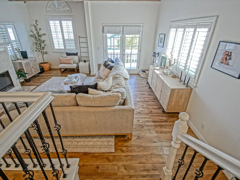 1543 Stanford Ave — Photo 21