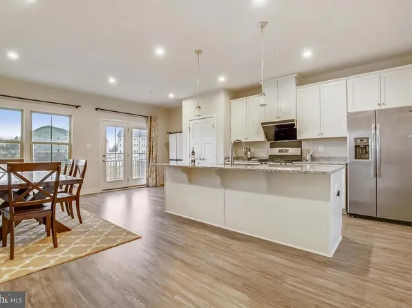 5847 Pecking Stone St, New Market, MD 21774