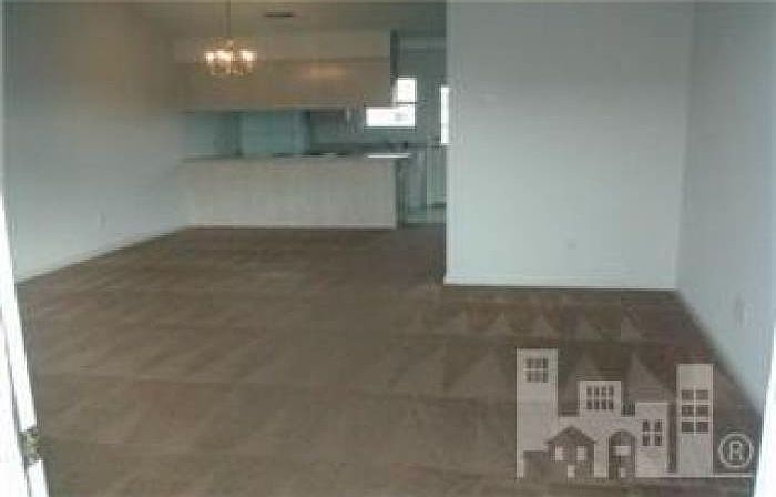 2nd image of 2406 Barnsley Ct