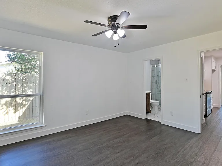 2227 Newbury Dr — Photo 21