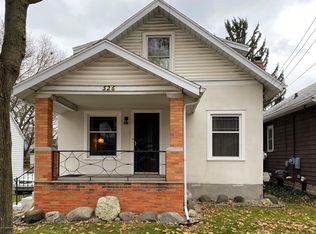526 Woodrow Ave, Lansing, MI 48910