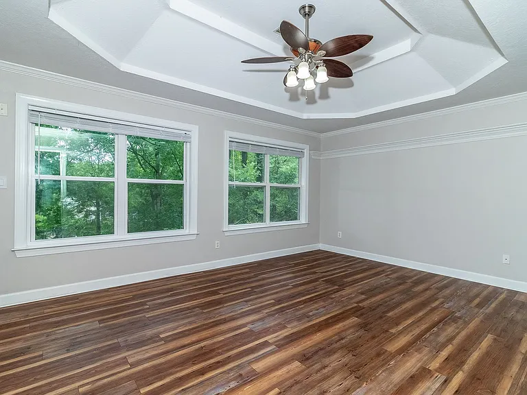 438 Bristol Rd — Photo 20