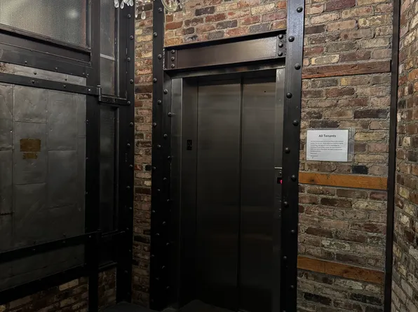 411 West 39th Street image 1 of 8