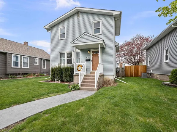419 23rd Ave, Moline, IL 61265