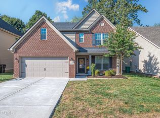 1139 Westland Gardens Blvd, Knoxville, TN 37922