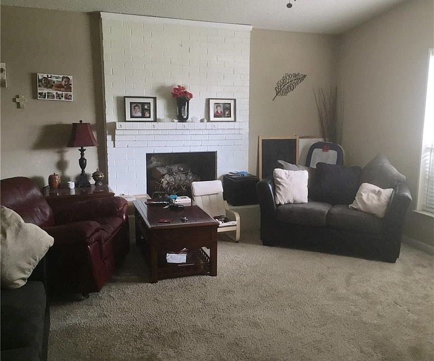 2nd image of 2409 Richland Dr