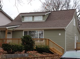 4130 Cass Elizabeth Rd, Waterford, MI 48328