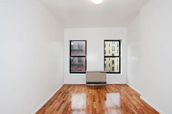 Rented by Compass | media 13