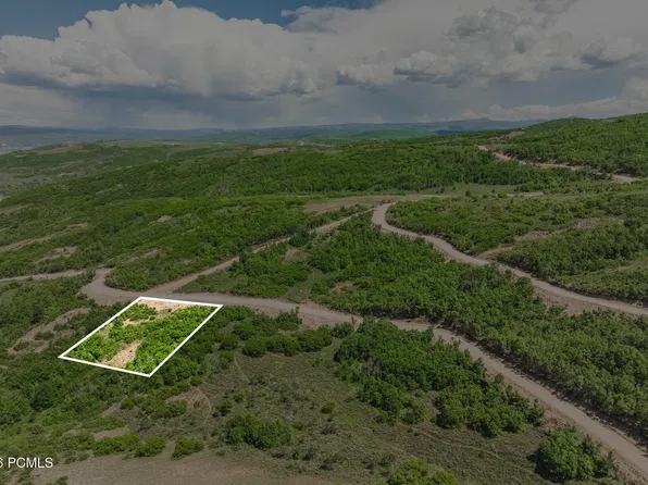 853 E Charcoal Canyon Dr #201, Heber City, UT 84032