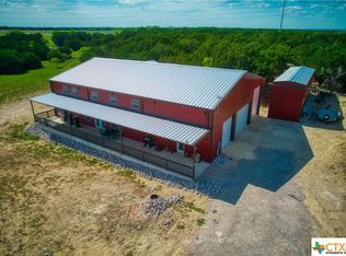 260 Homestead Rd, Lampasas, TX 76550