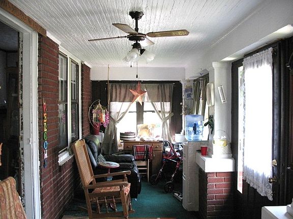 2nd image of 1616 Suman Ave