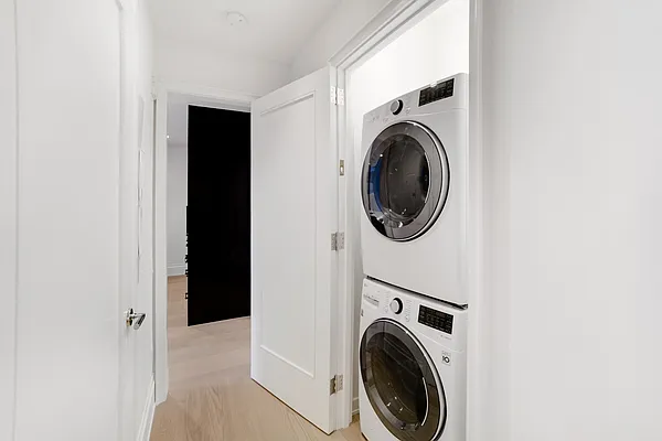 Rented by Keller Williams NYC | media 25