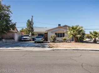 3189 Bluebird St, Las Vegas, NV 89121