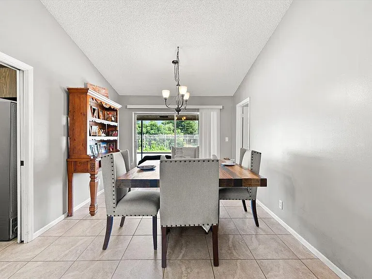 13482 Columbine Ave — Photo 11