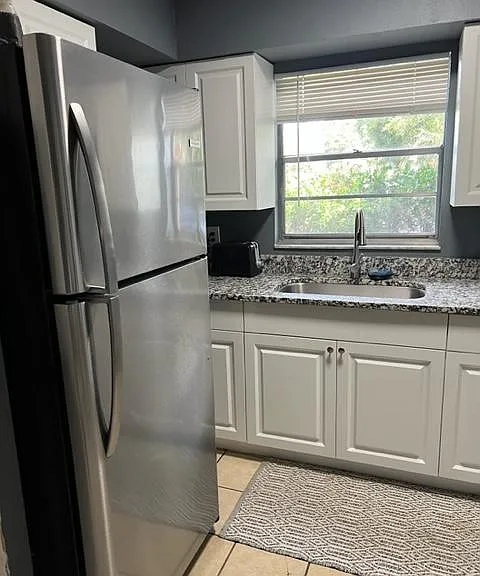 2300 W Cannon Ter NW #D — Photo 5