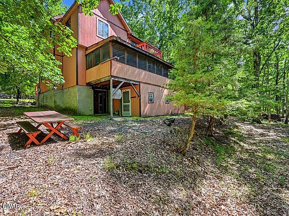 3rd image of 108 Blackbird Ct