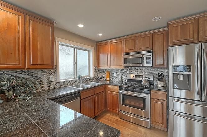 1st image of 7407 Woodlawn Ave NE