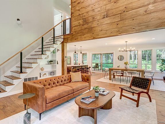 5th image of 76 Timber Lake Drive