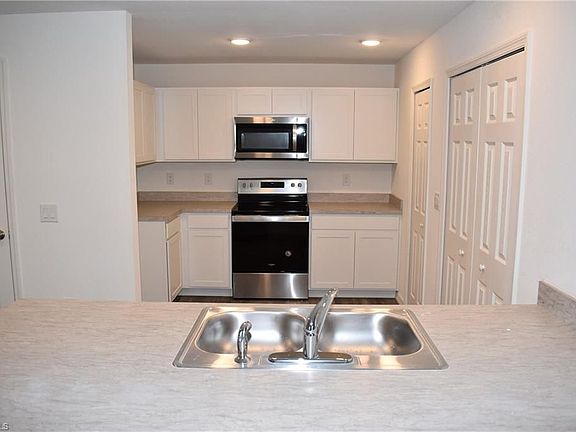 5th image of 6279 Lenape Ln