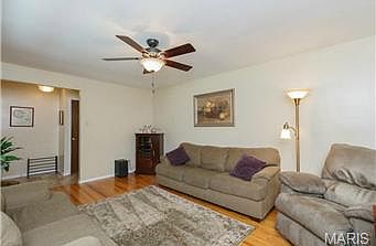 4th image of 1235 Glenmeade Dr